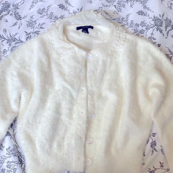 Fuzzy forever 21 collared sweater - Picture 3 of 5